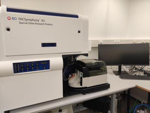 Symphony A3 - New flow cytometer at the Department of Immunology